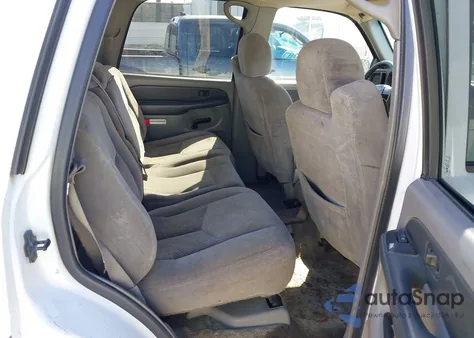 2003 Chevrolet Tahoe Ls z USA, uszkodzony, nr VIN 1GNEC13V63R163656